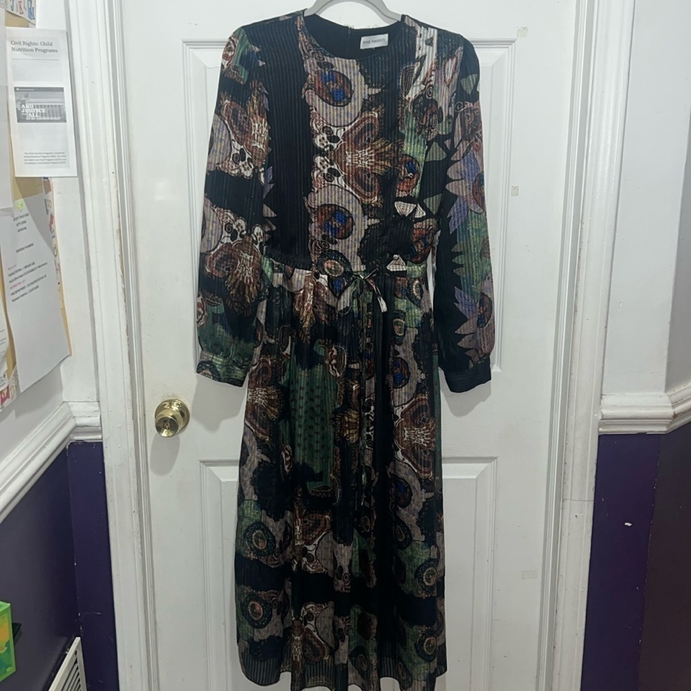 Paper Parachute chifon multi color dress. Size M/L